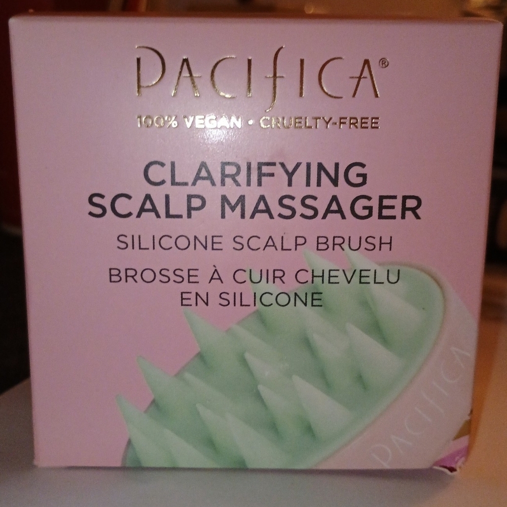 Pacifica Pink and Green Clarifying Scalp Massager